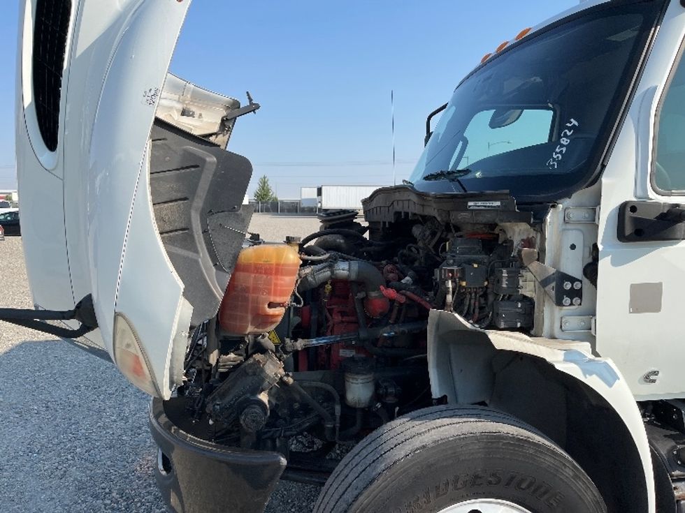 Medium Duty Box Truck-Light and Medium Duty Trucks-International-2020-MV607-Pasco-WA-231,648\n\t\tmiles-$ 34,250 - Image 24
