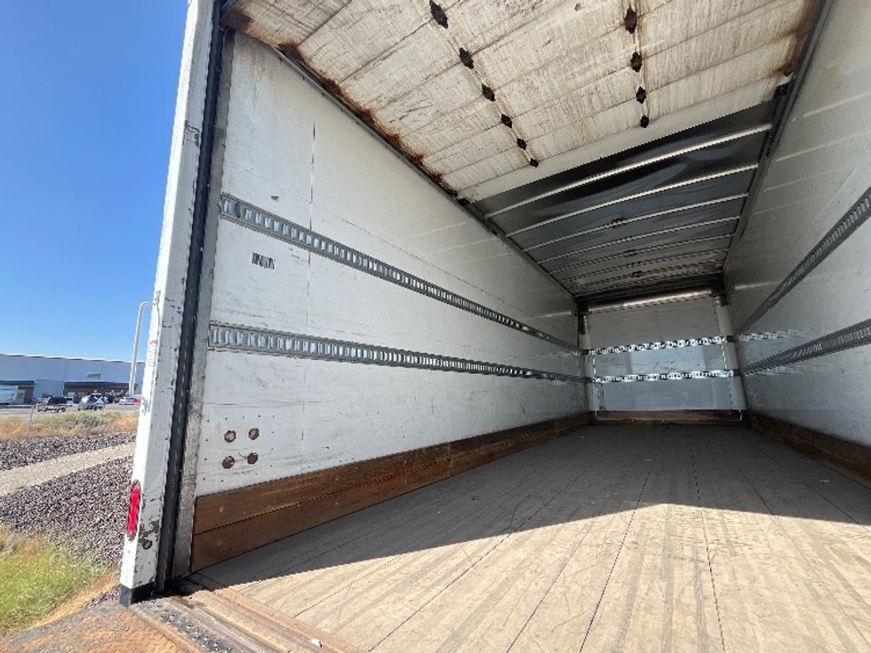 Medium Duty Box Truck-Light and Medium Duty Trucks-International-2020-MV607-Pasco-WA-326,322\n\t\tmiles-$ 21,750 - Image 11