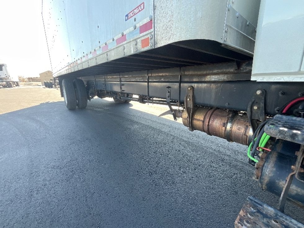 Medium Duty Box Truck-Light and Medium Duty Trucks-International-2020-MV607-Pasco-WA-326,322\n\t\tmiles-$ 21,750 - Image 14