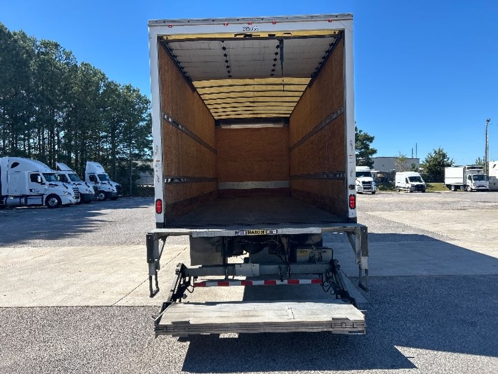 Medium Duty Box Truck-Light and Medium Duty Trucks-International-2020-MV607-Pell City-AL-152,050\n\t\tmiles-$ 63,000 - Image 8
