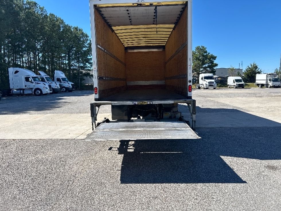 Medium Duty Box Truck-Light and Medium Duty Trucks-International-2020-MV607-Pell City-AL-152,050\n\t\tmiles-$ 63,000 - Image 9