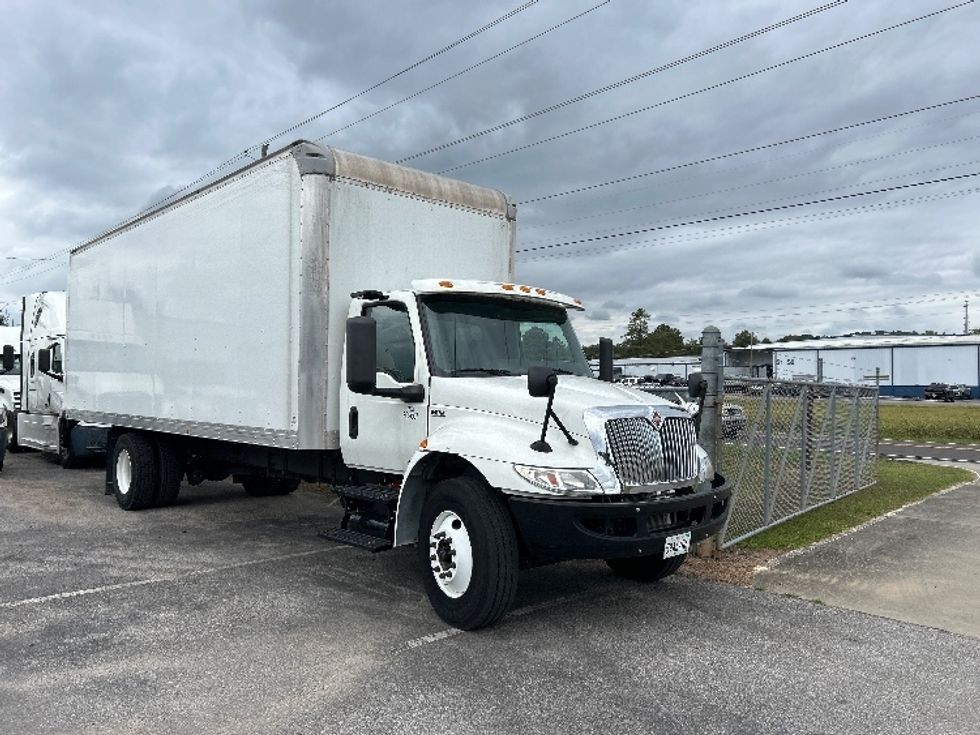 Medium Duty Box Truck-Light and Medium Duty Trucks-International-2020-MV607-Pell City-AL-4,723\n\t\tmiles-$ 67,750 - Image 1