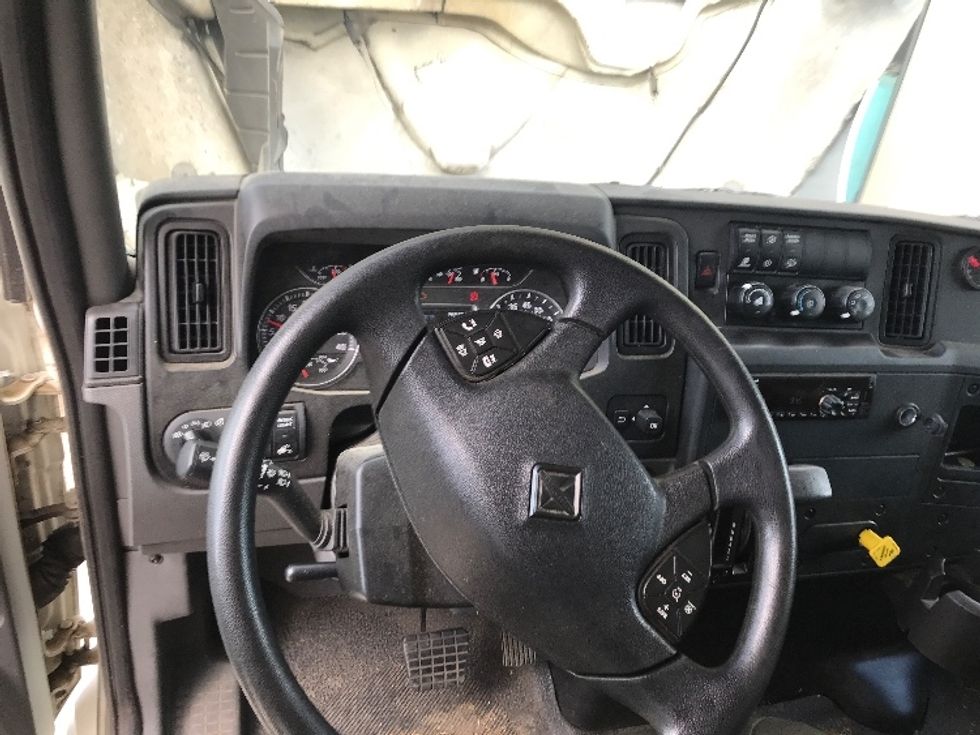 Medium Duty Box Truck-Light and Medium Duty Trucks-International-2020-MV607-Pell City-AL-4,723\n\t\tmiles-$ 67,750 - Image 18