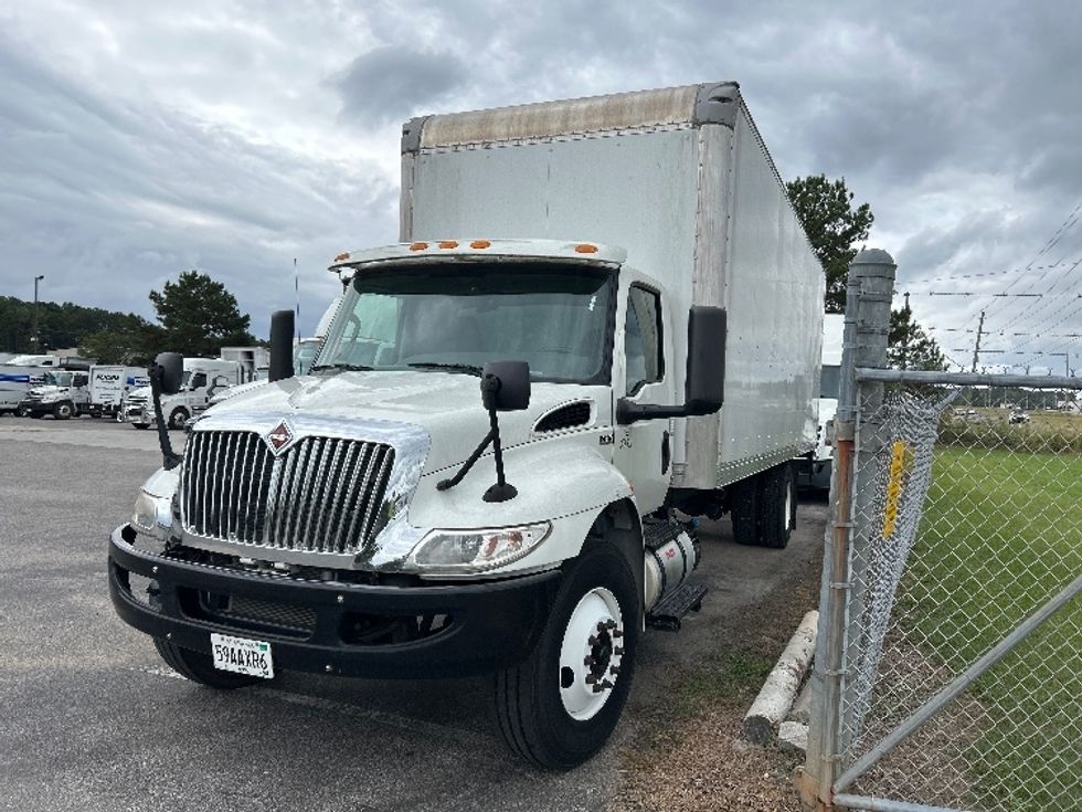 Medium Duty Box Truck-Light and Medium Duty Trucks-International-2020-MV607-Pell City-AL-4,723\n\t\tmiles-$ 67,750 - Image 3
