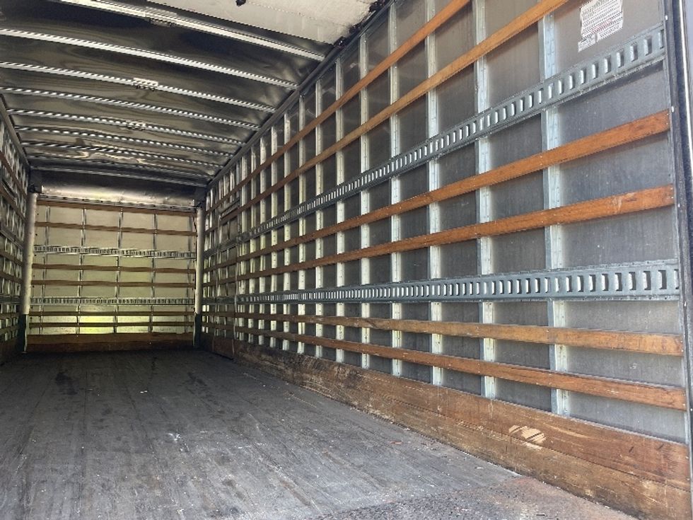 Medium Duty Box Truck-Light and Medium Duty Trucks-International-2020-MV607-Pennsauken-NJ-178,248\n\t\tmiles-$ 49,250 - Image 12