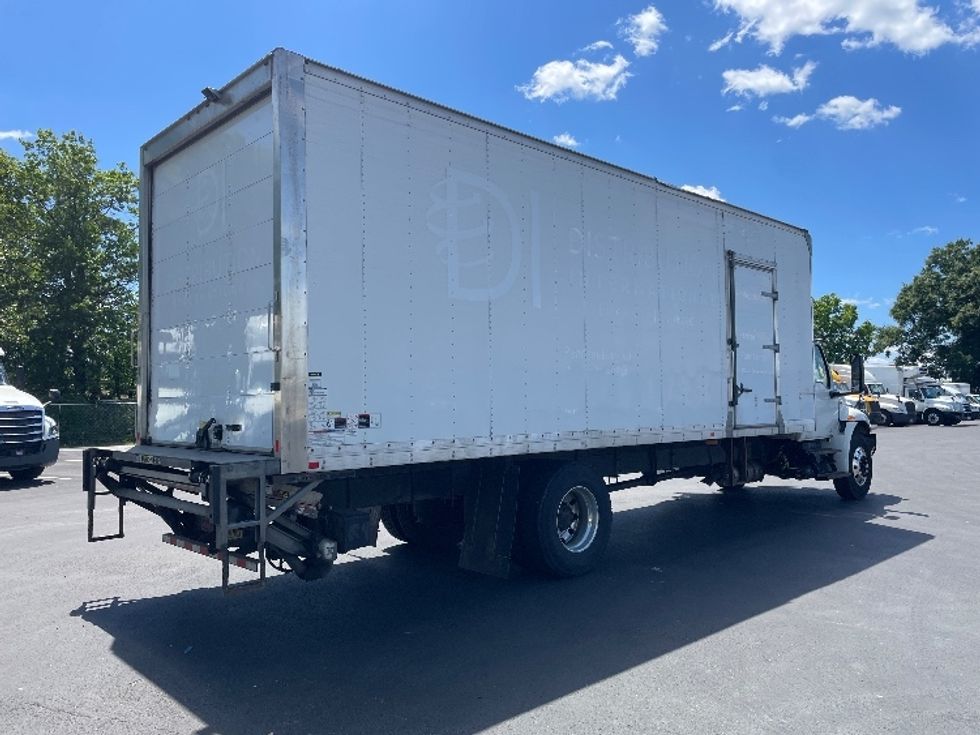 Medium Duty Box Truck-Light and Medium Duty Trucks-International-2020-MV607-Pennsauken-NJ-178,248\n\t\tmiles-$ 49,250 - Image 13