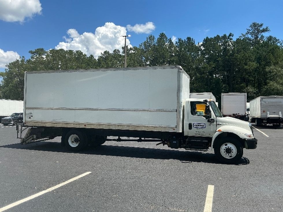 Medium Duty Box Truck-Light and Medium Duty Trucks-International-2020-MV607-Pensacola-FL-110,261\n\t\tmiles-$ 65,250 - Image 15