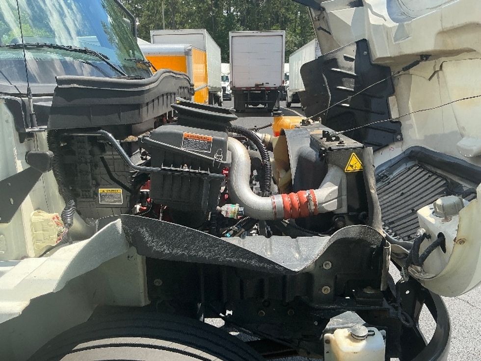 Medium Duty Box Truck-Light and Medium Duty Trucks-International-2020-MV607-Pensacola-FL-110,261\n\t\tmiles-$ 65,250 - Image 23