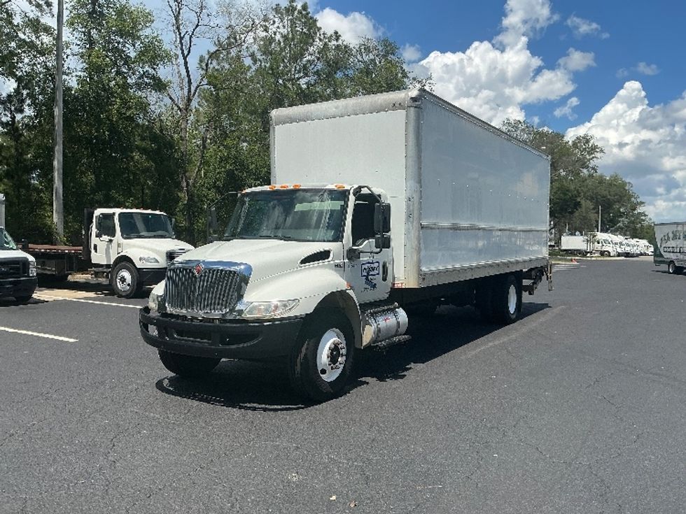 Medium Duty Box Truck-Light and Medium Duty Trucks-International-2020-MV607-Pensacola-FL-110,261\n\t\tmiles-$ 65,250 - Image 3