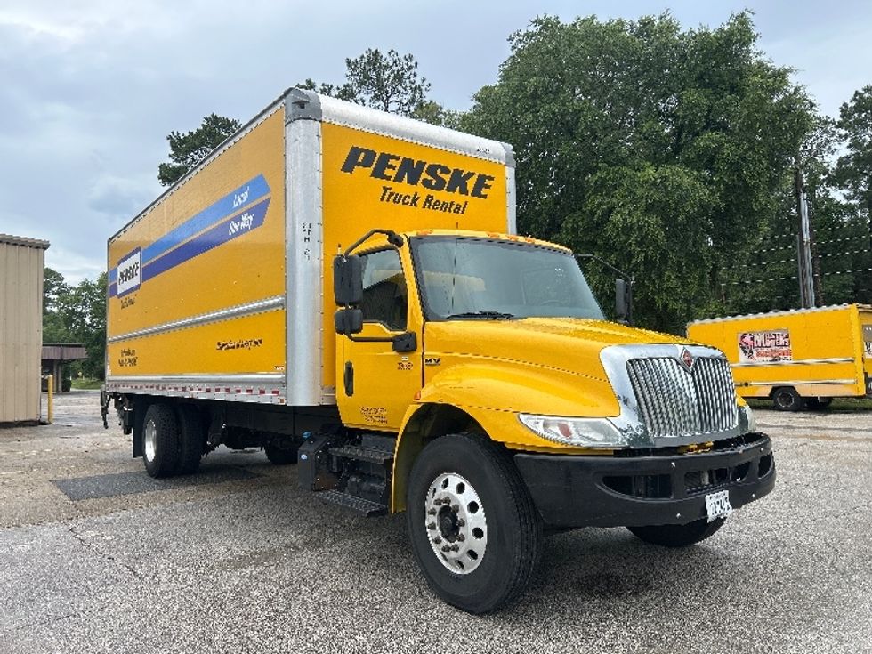 Medium Duty Box Truck-Light and Medium Duty Trucks-International-2020-MV607-Pensacola-FL-177,254\n\t\tmiles-$ 49,250 - Image 1