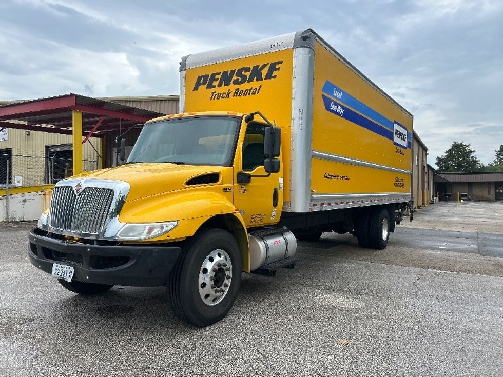 Medium Duty Box Truck-Light and Medium Duty Trucks-International-2020-MV607-Pensacola-FL-177,254\n\t\tmiles-$ 49,250 - Image 3
