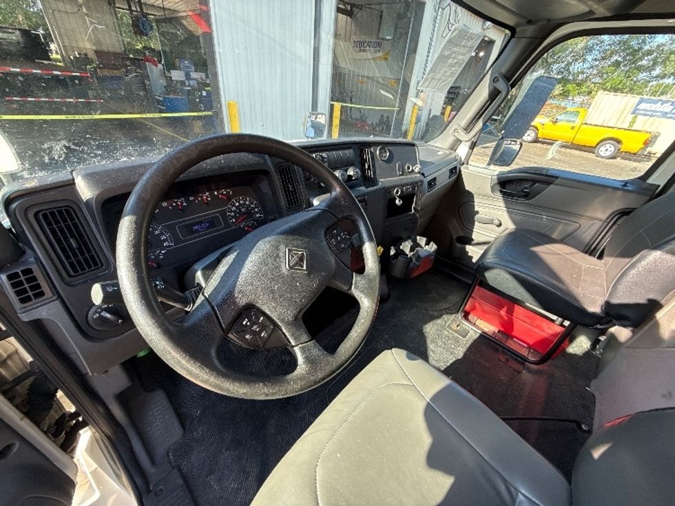 Medium Duty Box Truck-Light and Medium Duty Trucks-International-2020-MV607-Pensacola-FL-205,859\n\t\tmiles-$ 41,250 - Image 17
