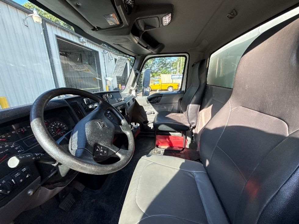 Medium Duty Box Truck-Light and Medium Duty Trucks-International-2020-MV607-Pensacola-FL-205,859\n\t\tmiles-$ 41,250 - Image 19