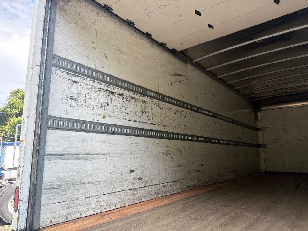 Medium Duty Box Truck-Light and Medium Duty Trucks-International-2020-MV607-Pensacola-FL-313,294\n\t\tmiles-$ 32,000 - Image 11