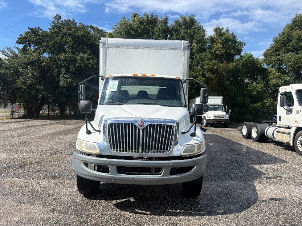 Medium Duty Box Truck-Light and Medium Duty Trucks-International-2020-MV607-Pensacola-FL-313,294\n\t\tmiles-$ 32,000 - Image 2