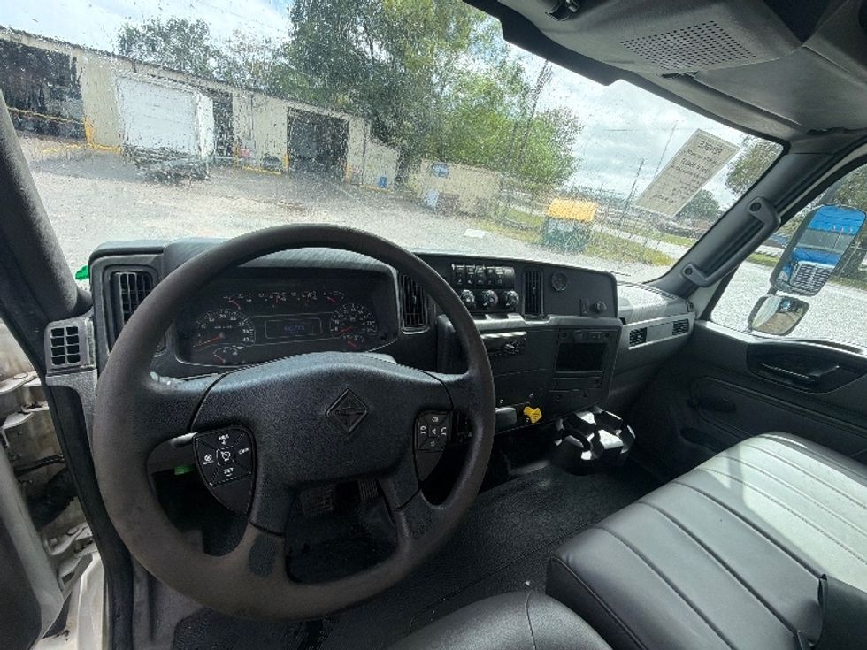 Medium Duty Box Truck-Light and Medium Duty Trucks-International-2020-MV607-Pensacola-FL-345,782\n\t\tmiles-$ 26,500 - Image 18