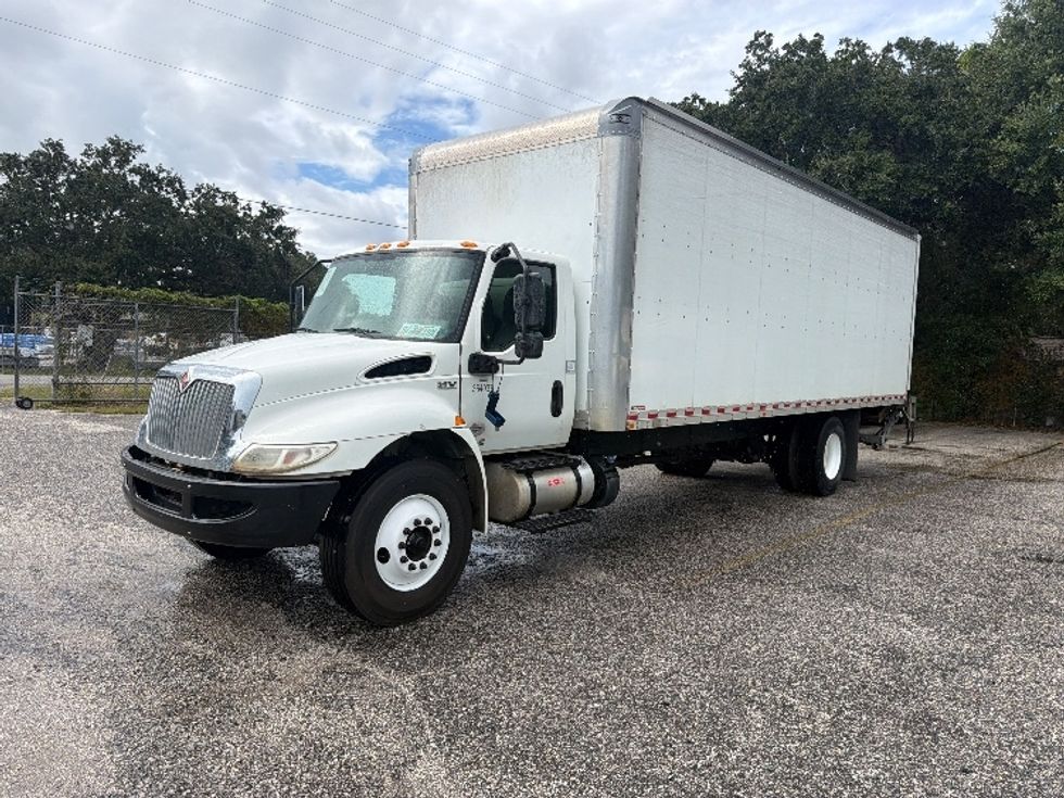 Medium Duty Box Truck-Light and Medium Duty Trucks-International-2020-MV607-Pensacola-FL-345,782\n\t\tmiles-$ 26,500 - Image 3