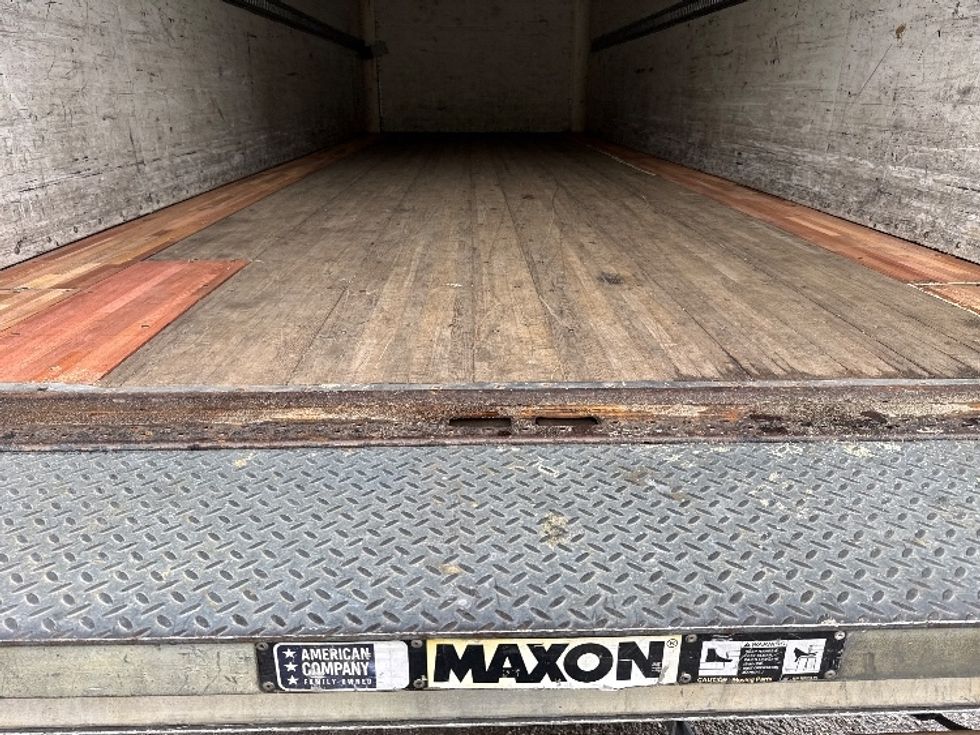 Medium Duty Box Truck-Light and Medium Duty Trucks-International-2020-MV607-Pensacola-FL-406,518\n\t\tmiles-$ 23,000 - Image 10