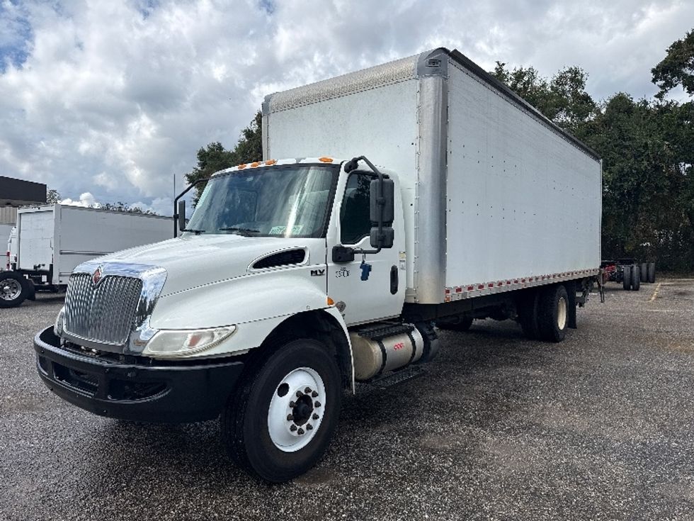 Medium Duty Box Truck-Light and Medium Duty Trucks-International-2020-MV607-Pensacola-FL-406,518\n\t\tmiles-$ 23,000 - Image 3