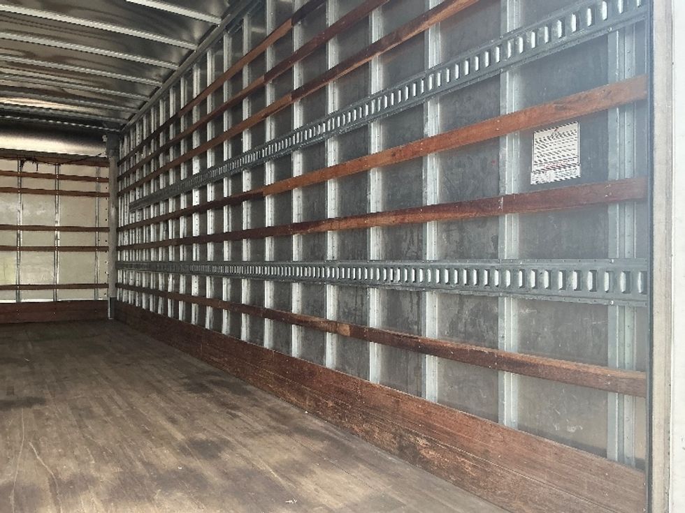 Medium Duty Box Truck-Light and Medium Duty Trucks-International-2020-MV607-Pensacola-FL-95,007\n\t\tmiles-$ 60,750 - Image 12