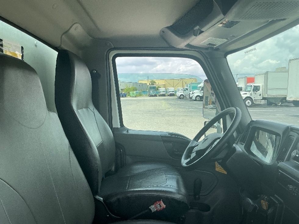 Medium Duty Box Truck-Light and Medium Duty Trucks-International-2020-MV607-Pensacola-FL-95,007\n\t\tmiles-$ 60,750 - Image 22