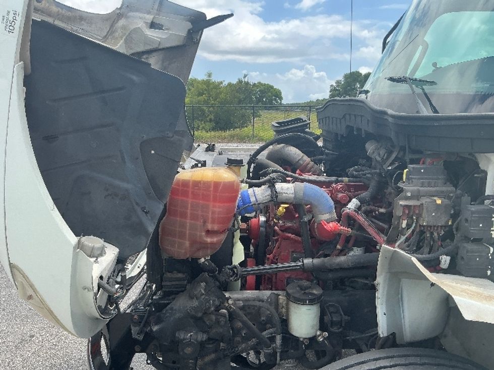 Medium Duty Box Truck-Light and Medium Duty Trucks-International-2020-MV607-Pensacola-FL-95,007\n\t\tmiles-$ 60,750 - Image 24