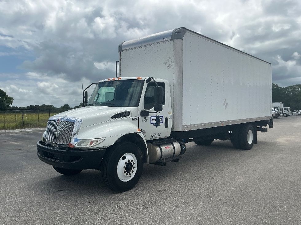 Medium Duty Box Truck-Light and Medium Duty Trucks-International-2020-MV607-Pensacola-FL-95,007\n\t\tmiles-$ 60,750 - Image 3