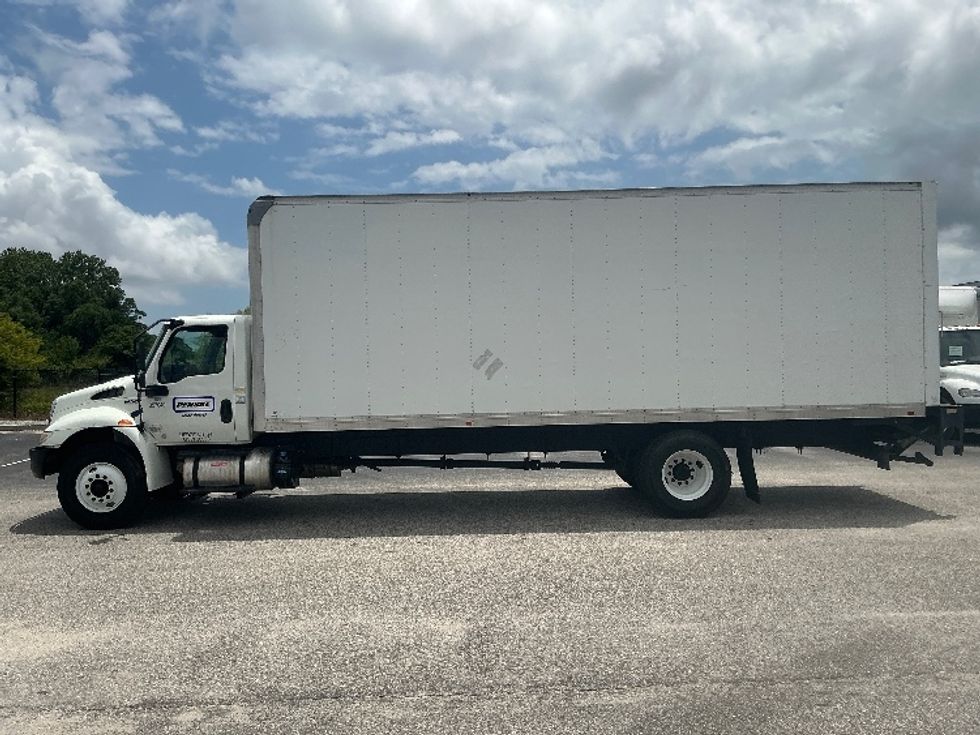 Medium Duty Box Truck-Light and Medium Duty Trucks-International-2020-MV607-Pensacola-FL-95,007\n\t\tmiles-$ 60,750 - Image 4