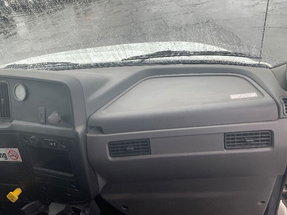 Medium Duty Box Truck-Light and Medium Duty Trucks-International-2020-MV607-Perrysburg-OH-272,233\n\t\tmiles-$ 31,750 - Image 21