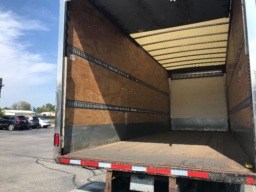 Medium Duty Box Truck-Light and Medium Duty Trucks-International-2020-MV607-Pewaukee-WI-213,392\n\t\tmiles-$ 45,000 - Image 10
