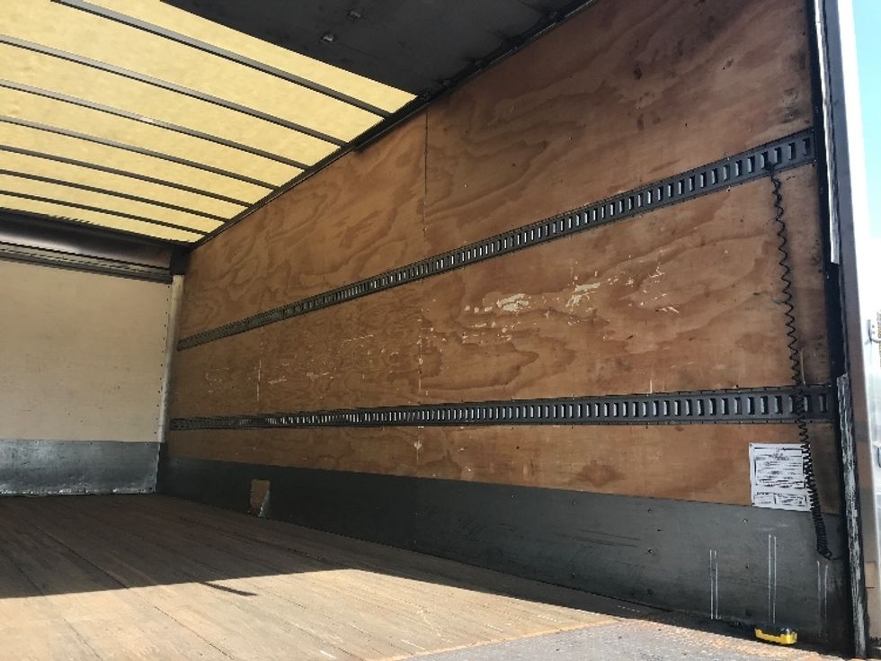 Medium Duty Box Truck-Light and Medium Duty Trucks-International-2020-MV607-Pewaukee-WI-213,392\n\t\tmiles-$ 45,000 - Image 11