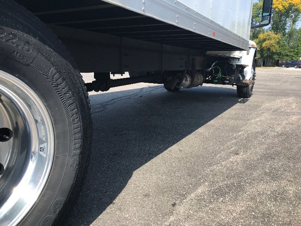 Medium Duty Box Truck-Light and Medium Duty Trucks-International-2020-MV607-Pewaukee-WI-213,392\n\t\tmiles-$ 45,000 - Image 13