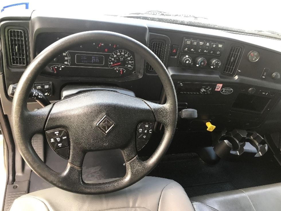 Medium Duty Box Truck-Light and Medium Duty Trucks-International-2020-MV607-Pharr-TX-274,069\n\t\tmiles-$ 34,250 - Image 18