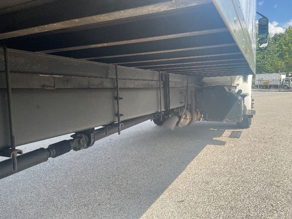 Medium Duty Box Truck-Light and Medium Duty Trucks-International-2020-MV607-Philadelphia-PA-65,413\n\t\tmiles-$ 59,750 - Image 14