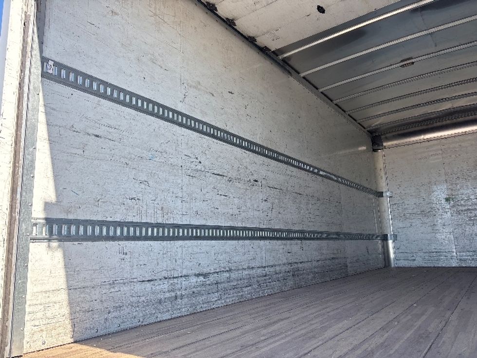 Medium Duty Box Truck-Light and Medium Duty Trucks-International-2020-MV607-Phoenix-AZ-101,710\n\t\tmiles-$ 64,500 - Image 11
