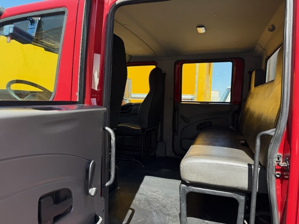 Medium Duty Box Truck-Light and Medium Duty Trucks-International-2020-MV607-Phoenix-AZ-109,456\n\t\tmiles-$ 62,500 - Image 26