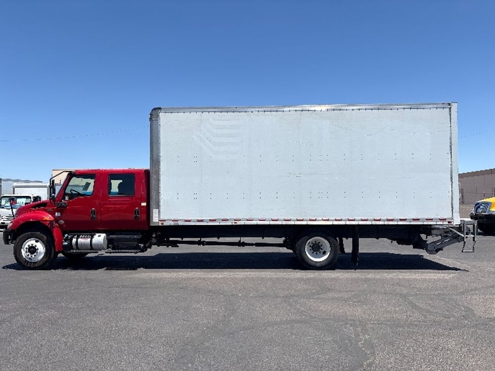 Medium Duty Box Truck-Light and Medium Duty Trucks-International-2020-MV607-Phoenix-AZ-109,456\n\t\tmiles-$ 62,500 - Image 4