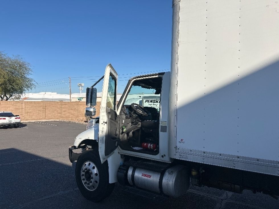 Medium Duty Box Truck-Light and Medium Duty Trucks-International-2020-MV607-Phoenix-AZ-140,326\n\t\tmiles-$ 53,750 - Image 16