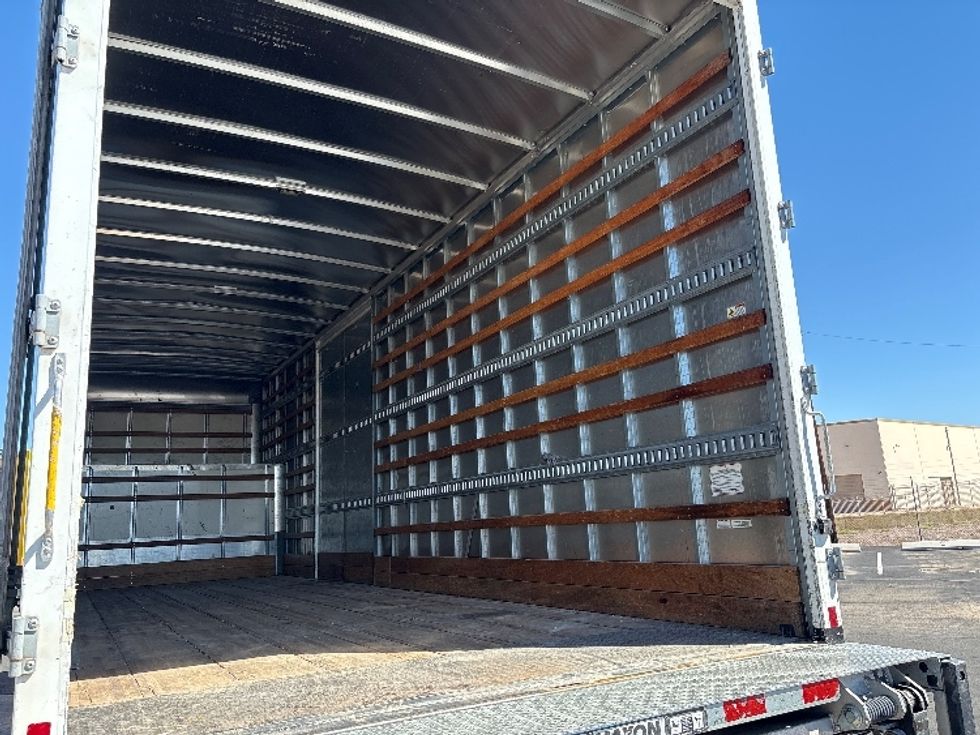 Medium Duty Box Truck-Light and Medium Duty Trucks-International-2020-MV607-Phoenix-AZ-173,107\n\t\tmiles-$ 51,500 - Image 12