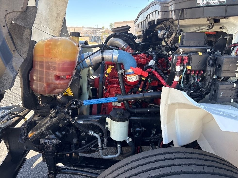 Medium Duty Box Truck-Light and Medium Duty Trucks-International-2020-MV607-Phoenix-AZ-173,107\n\t\tmiles-$ 51,500 - Image 24