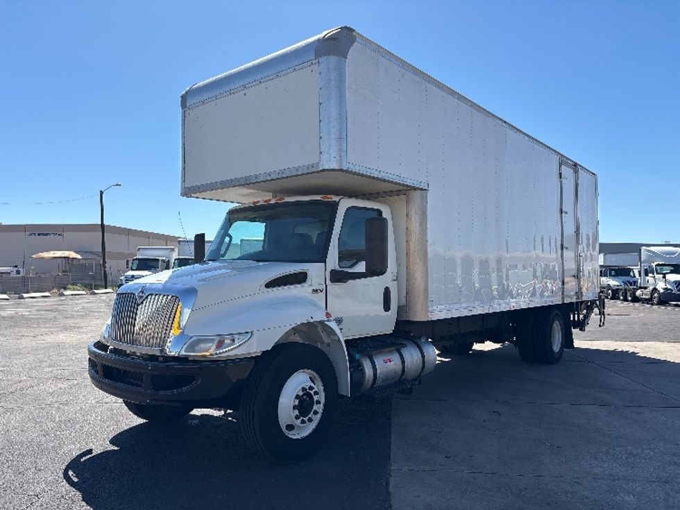 Medium Duty Box Truck-Light and Medium Duty Trucks-International-2020-MV607-Phoenix-AZ-173,107\n\t\tmiles-$ 51,500 - Image 3