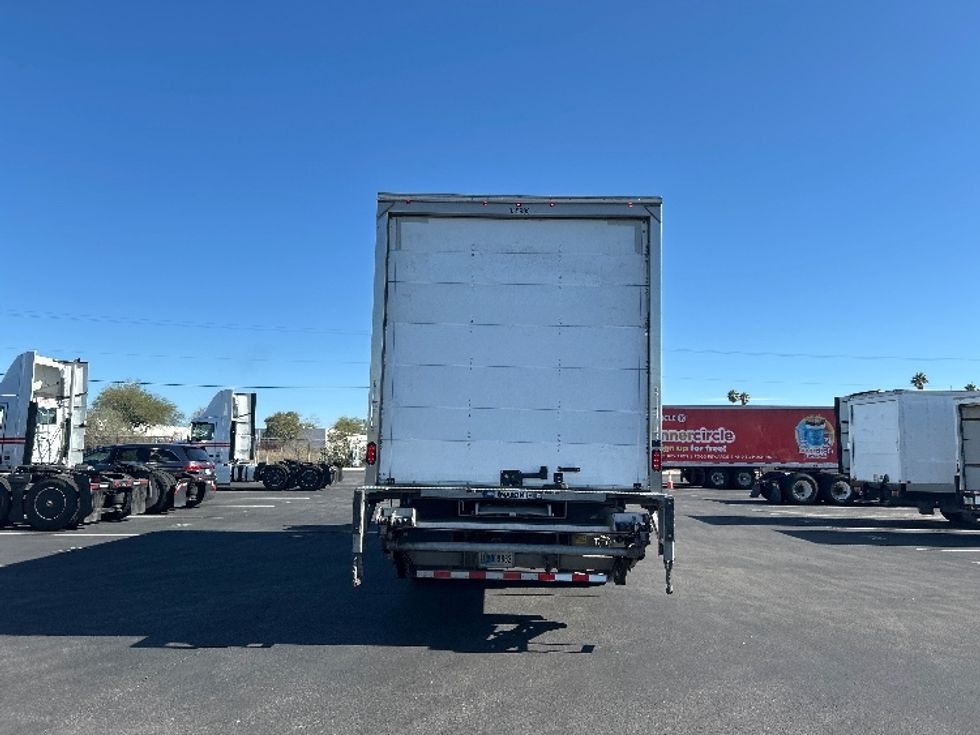 Medium Duty Box Truck-Light and Medium Duty Trucks-International-2020-MV607-Phoenix-AZ-185,040\n\t\tmiles-$ 45,000 - Image 7