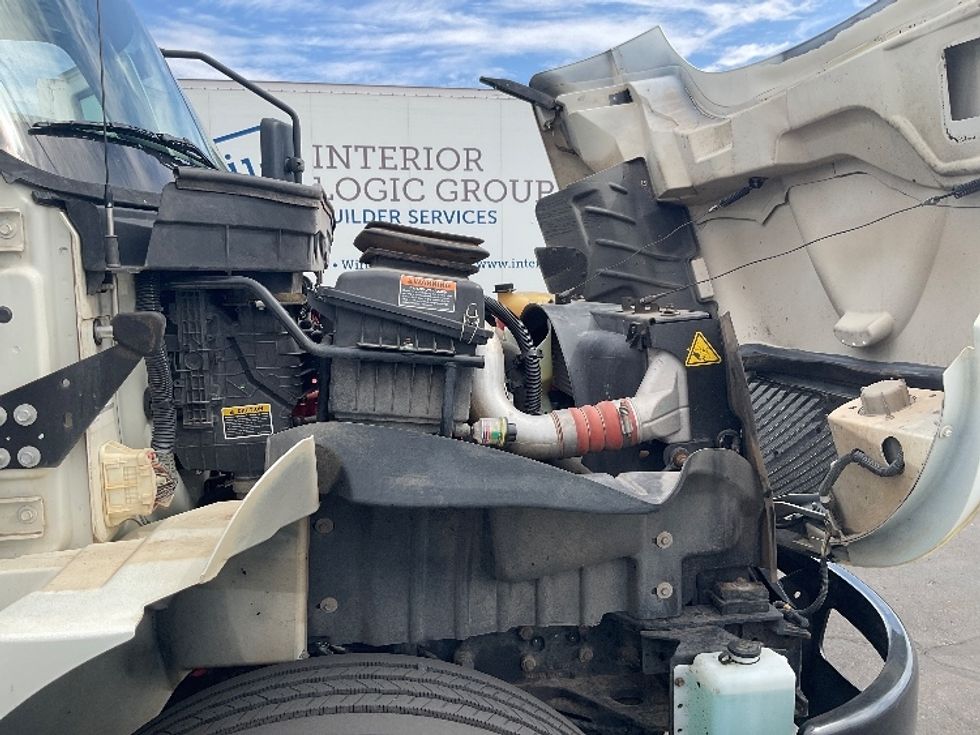 Medium Duty Box Truck-Light and Medium Duty Trucks-International-2020-MV607-Phoenix-AZ-54,051\n\t\tmiles-$ 67,500 - Image 23