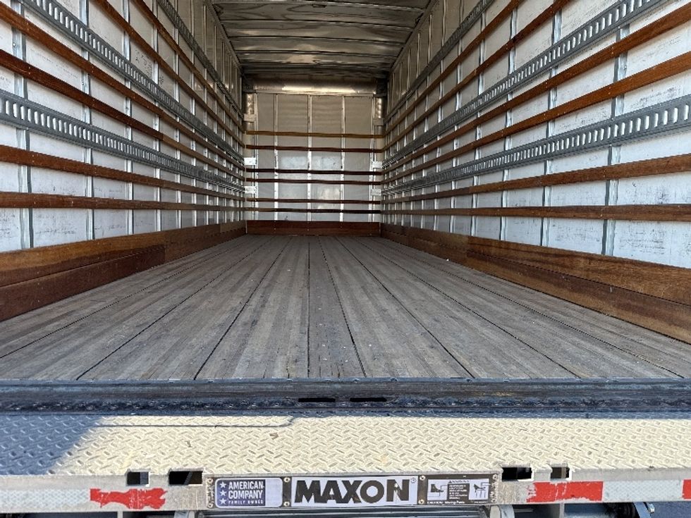 Medium Duty Box Truck-Light and Medium Duty Trucks-International-2020-MV607-Phoenix-AZ-62,630\n\t\tmiles-$ 61,750 - Image 10