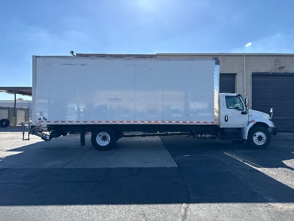 Medium Duty Box Truck-Light and Medium Duty Trucks-International-2020-MV607-Phoenix-AZ-62,630\n\t\tmiles-$ 61,750 - Image 15