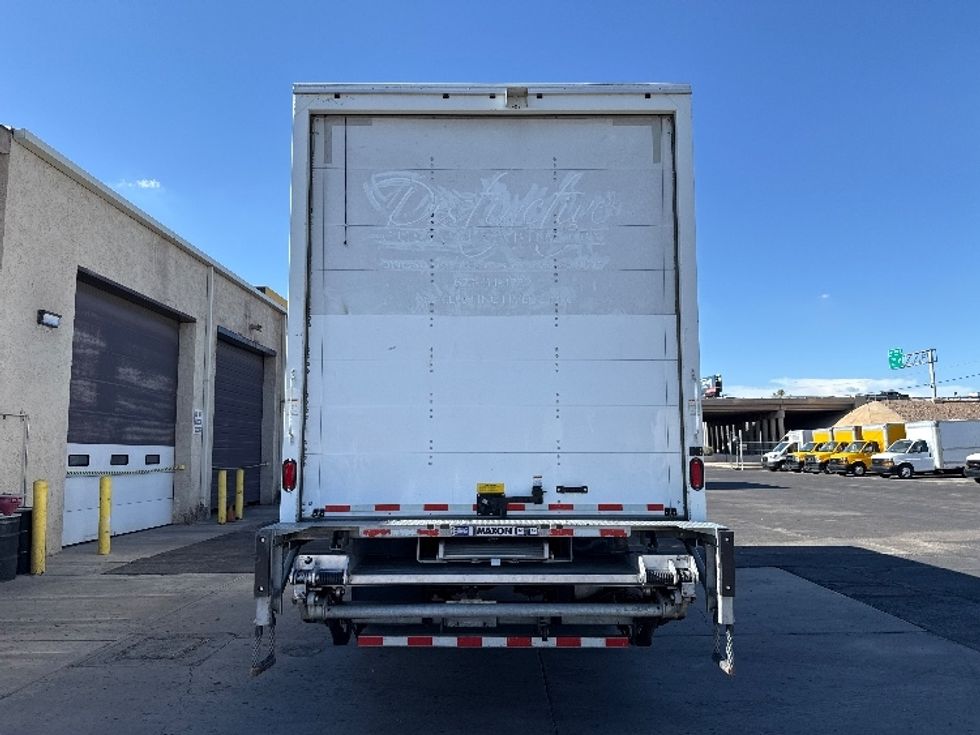 Medium Duty Box Truck-Light and Medium Duty Trucks-International-2020-MV607-Phoenix-AZ-62,630\n\t\tmiles-$ 61,750 - Image 7