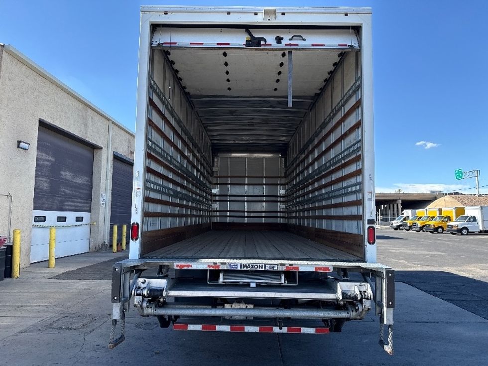 Medium Duty Box Truck-Light and Medium Duty Trucks-International-2020-MV607-Phoenix-AZ-62,630\n\t\tmiles-$ 61,750 - Image 8