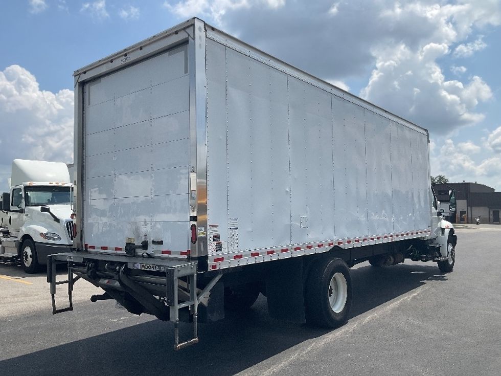 Medium Duty Box Truck-Light and Medium Duty Trucks-International-2020-MV607-Piqua-OH-162,576\n\t\tmiles-$ 53,500 - Image 12
