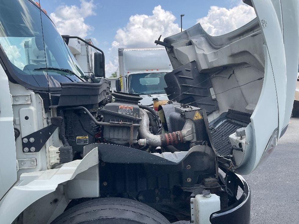 Medium Duty Box Truck-Light and Medium Duty Trucks-International-2020-MV607-Piqua-OH-162,576\n\t\tmiles-$ 53,500 - Image 23