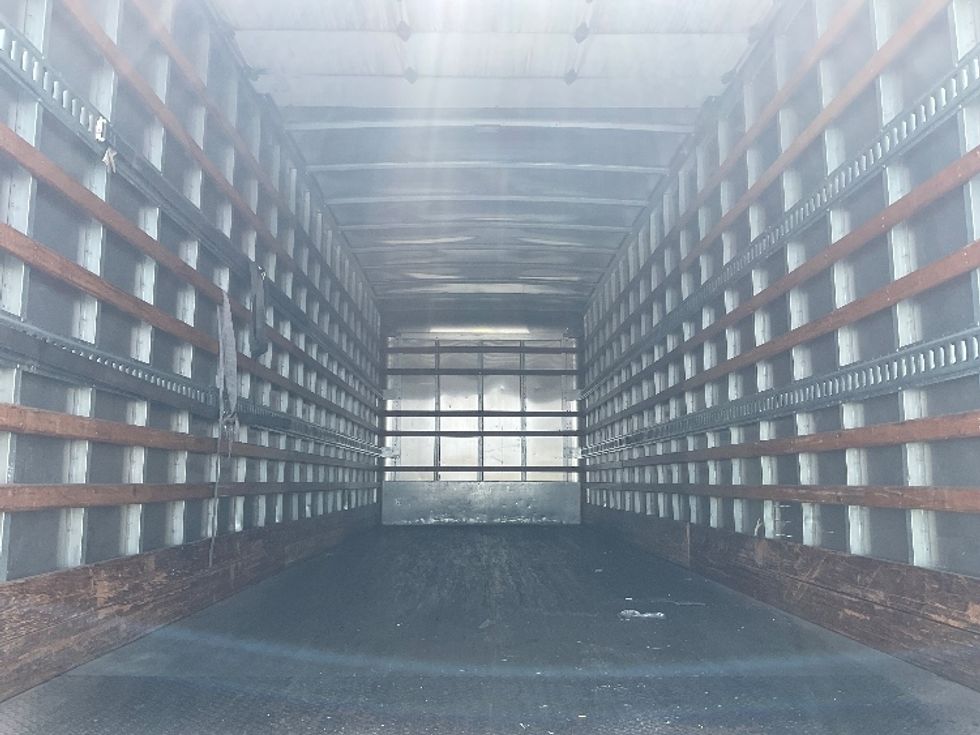 Medium Duty Box Truck-Light and Medium Duty Trucks-International-2020-MV607-Piqua-OH-162,576\n\t\tmiles-$ 53,500 - Image 8